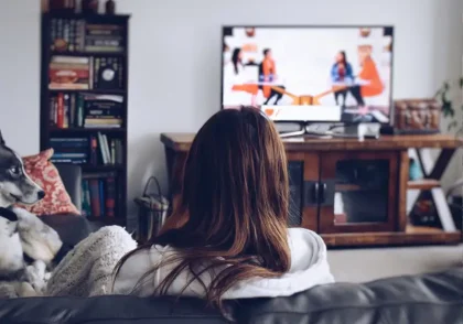 learning-french-via-watching-series